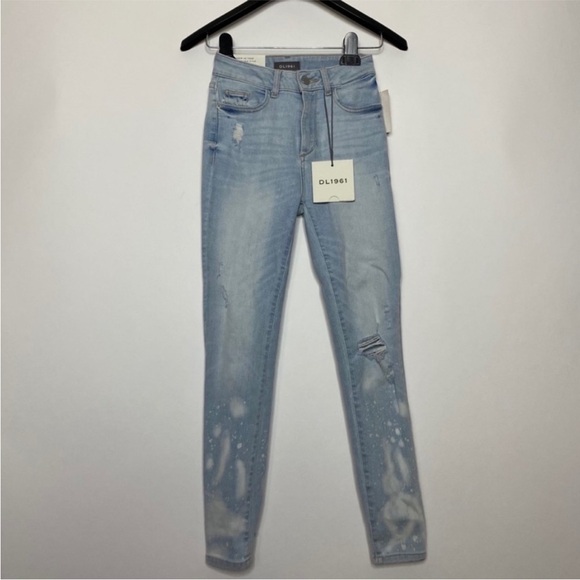 DL1961 Farrow Cropped High Rise Jeans 24 NWT Light Wash - Picture 3 of 13